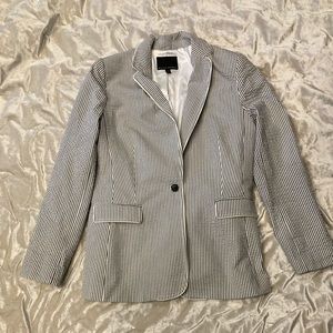 Banana Republic size 12 pinstriped blazer